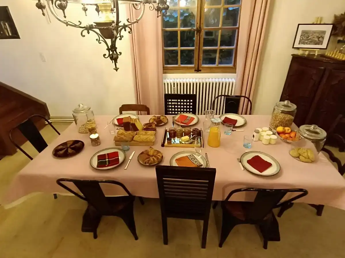 La Fontaine du Mas — piscine extérieure